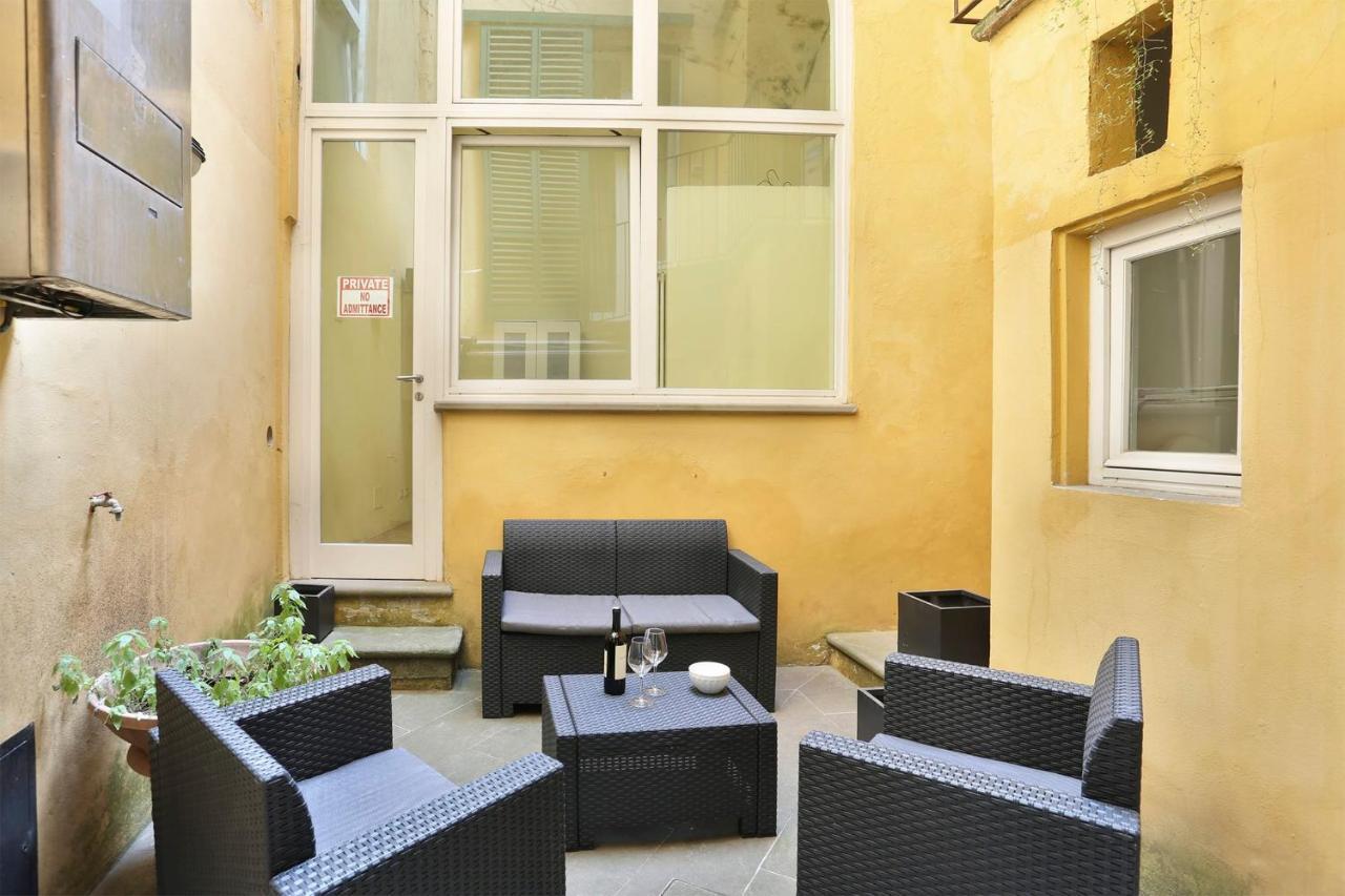 Pontevecchio Luxury Suite Amazing Location - Hosted By Sweetstay ฟลอเรนซ์ ภายนอก รูปภาพ